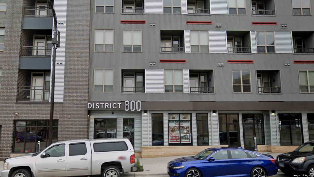 North Loop apartment District 600 sells for 14.75M to Bigos Management