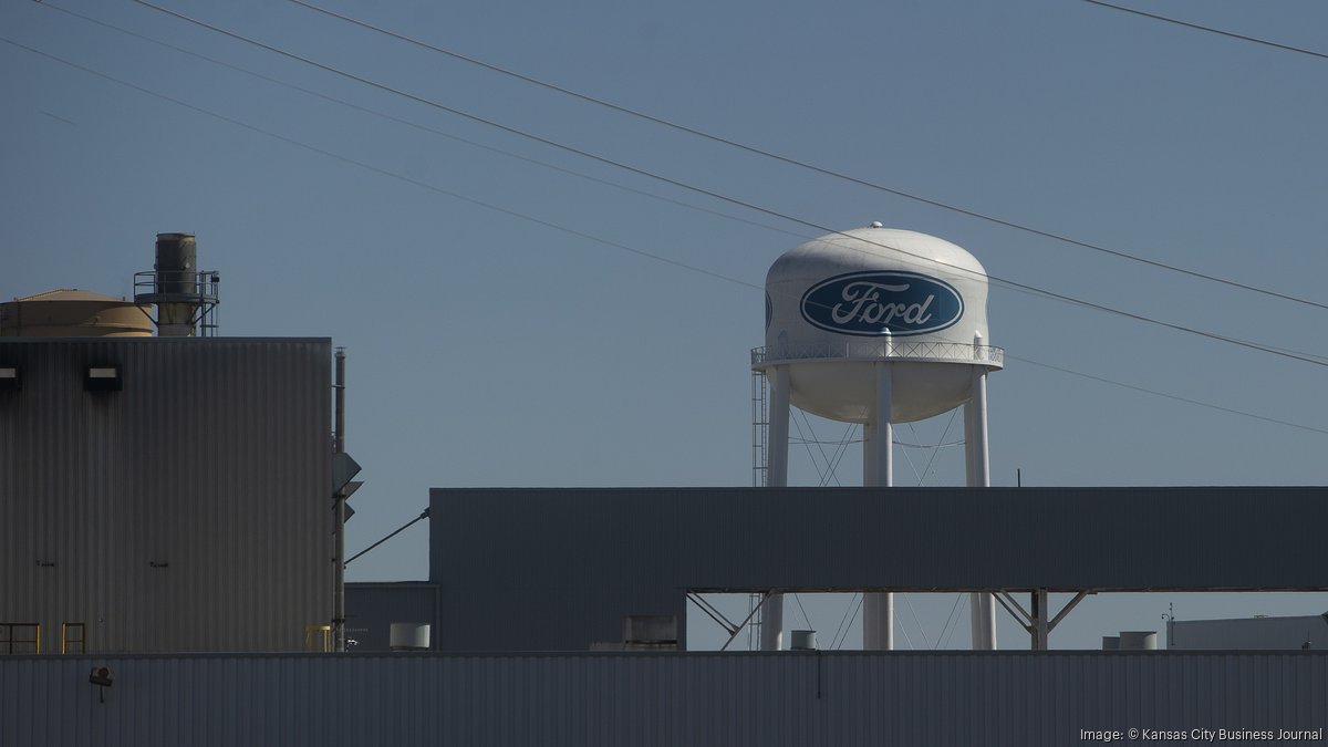 Ford UAW members will vote on contract with more than 1B economic