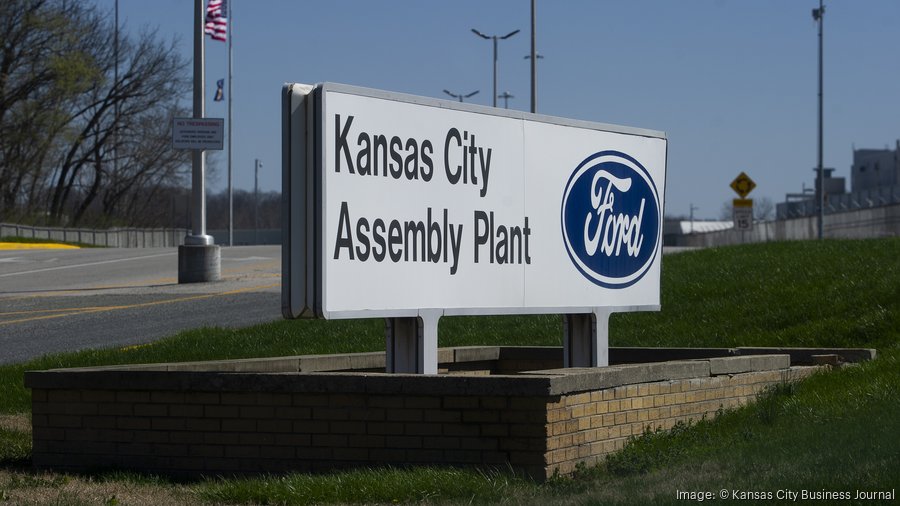 Ford's tentative UAW agreement could give $70.4M boost to KC's economy from  base pay alone - Kansas City Business Journal