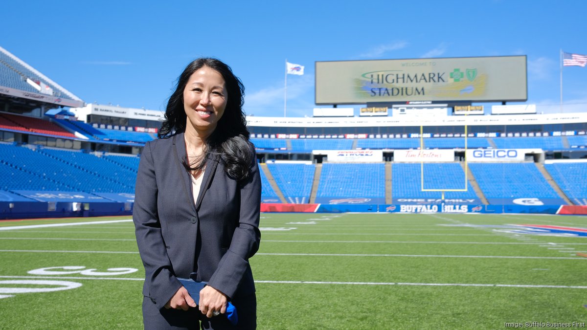 Jessica Pegula, daughter of Buffalo Bills and Sabres owners, into