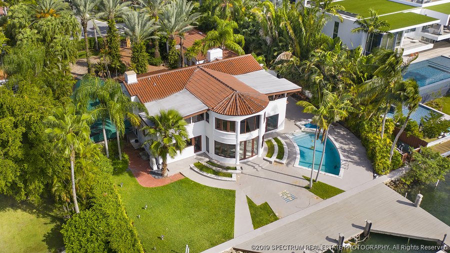 Louis Vuitton CEO buys in Miami Beach for $11.7 million – PropGoLuxury -  Property News