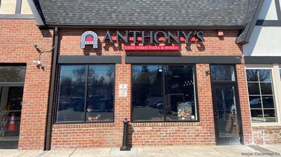 Despite the pandemic, Olde Sproul Shopping Village goes from 65 vacant