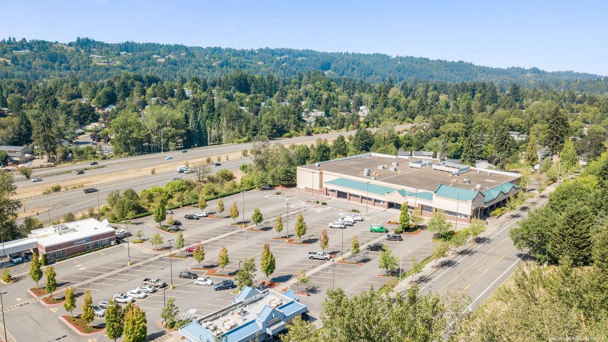 West Linn retail property sells for $6M to private Portland investor ...