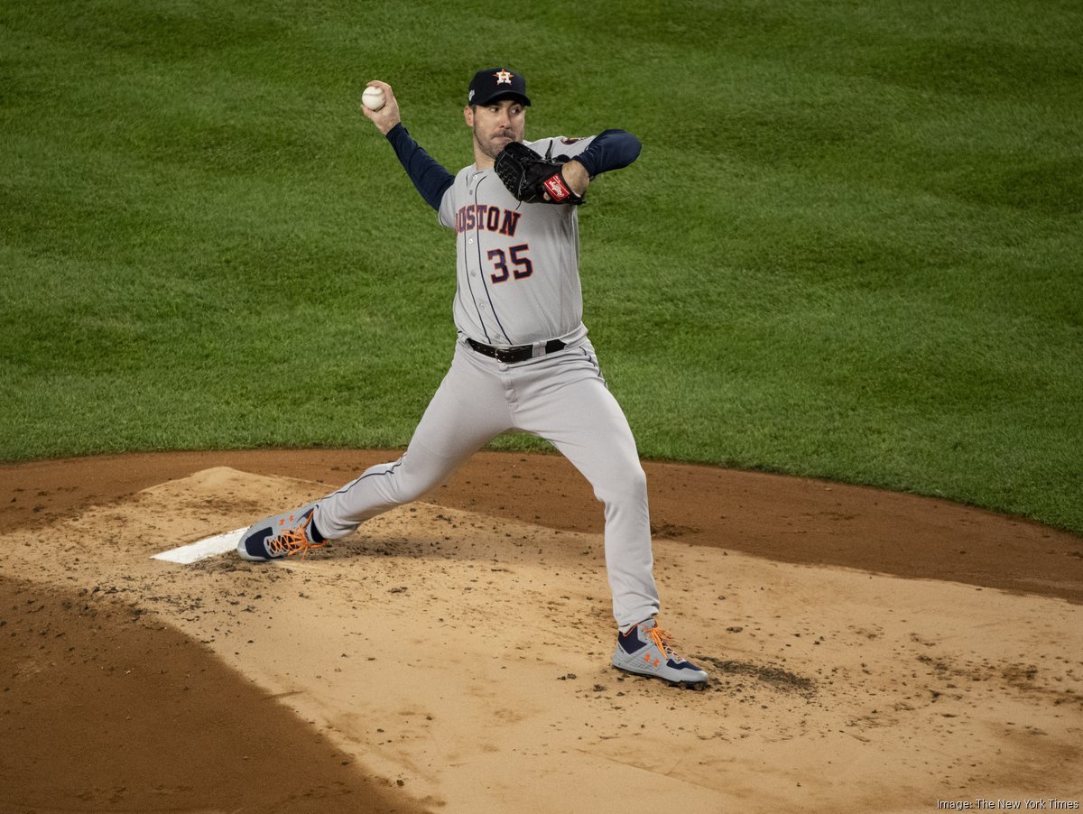 Houston Astros History: Roger Clemens Wins Seventh Cy Young Award