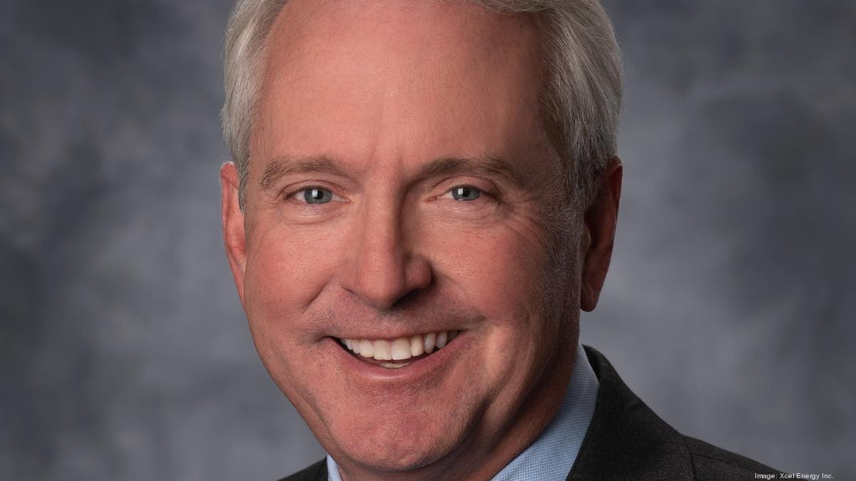 Xcel Energy CEO Ben Fowke announces retirement, replacement named ...