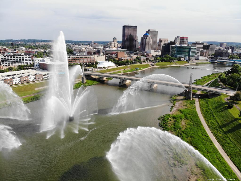 downtown-fountains-by-joseph-robinette.j
