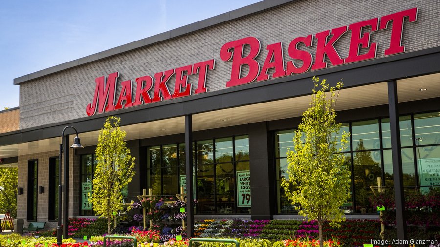 Market Basket is opening its first Rhode Island location this week