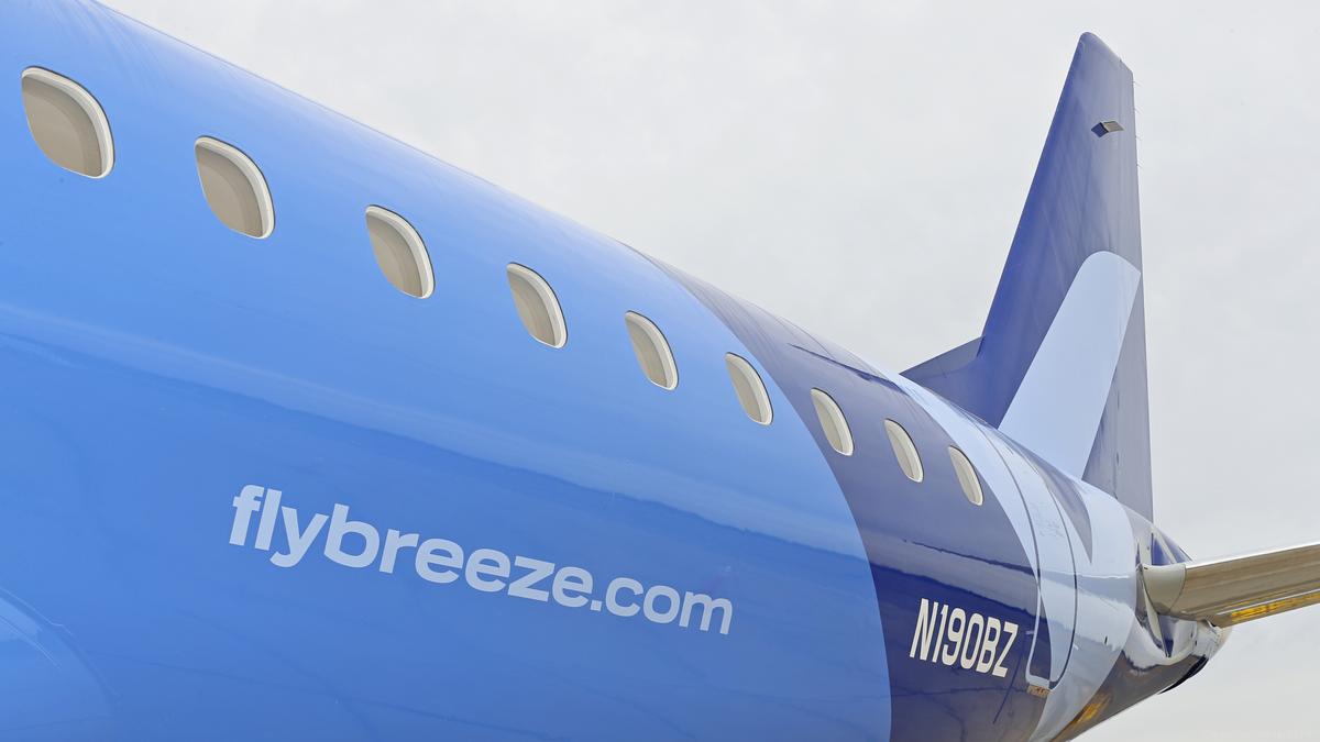 breeze airways reviews 2022