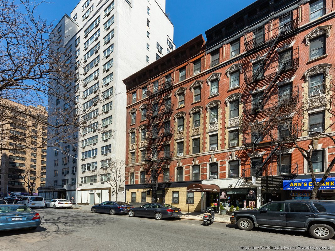 Twelve Upper East Side buildings going up for bid - New York