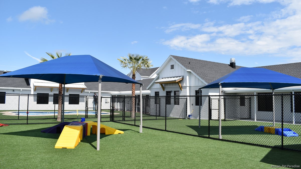 Pet Paradise opens in Fleming Island, plans location in Amelia Island
