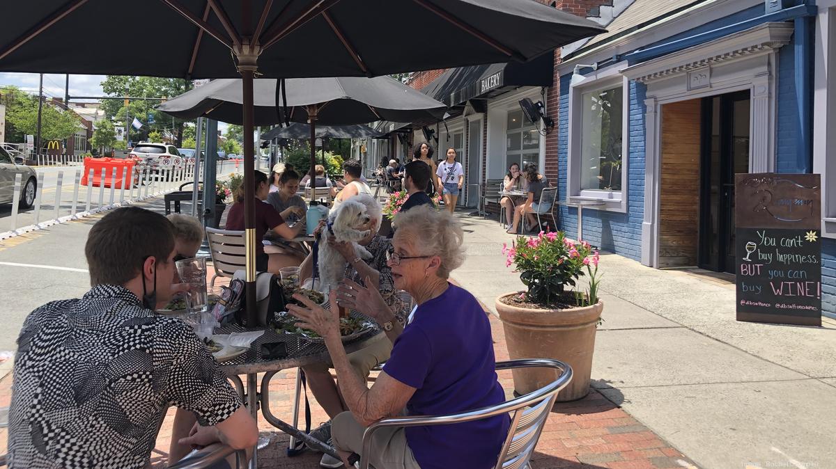 Sidewalk dining served as lifeline for restaurants in downtown Chapel