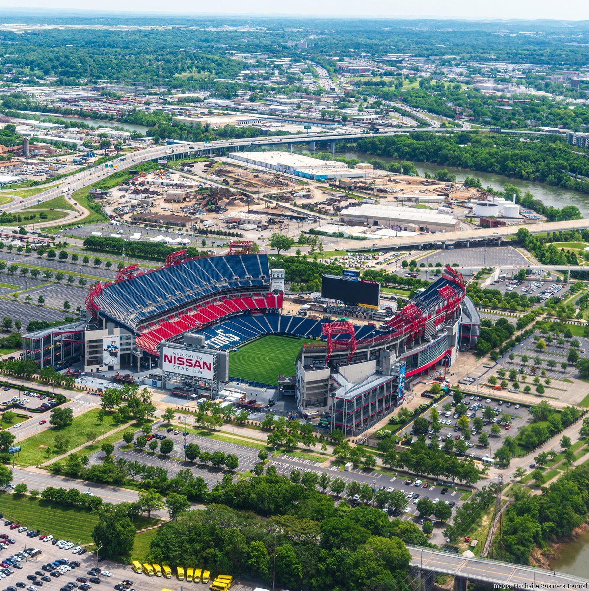 Tennessee Titans fire Nissan Stadium concessions vendor