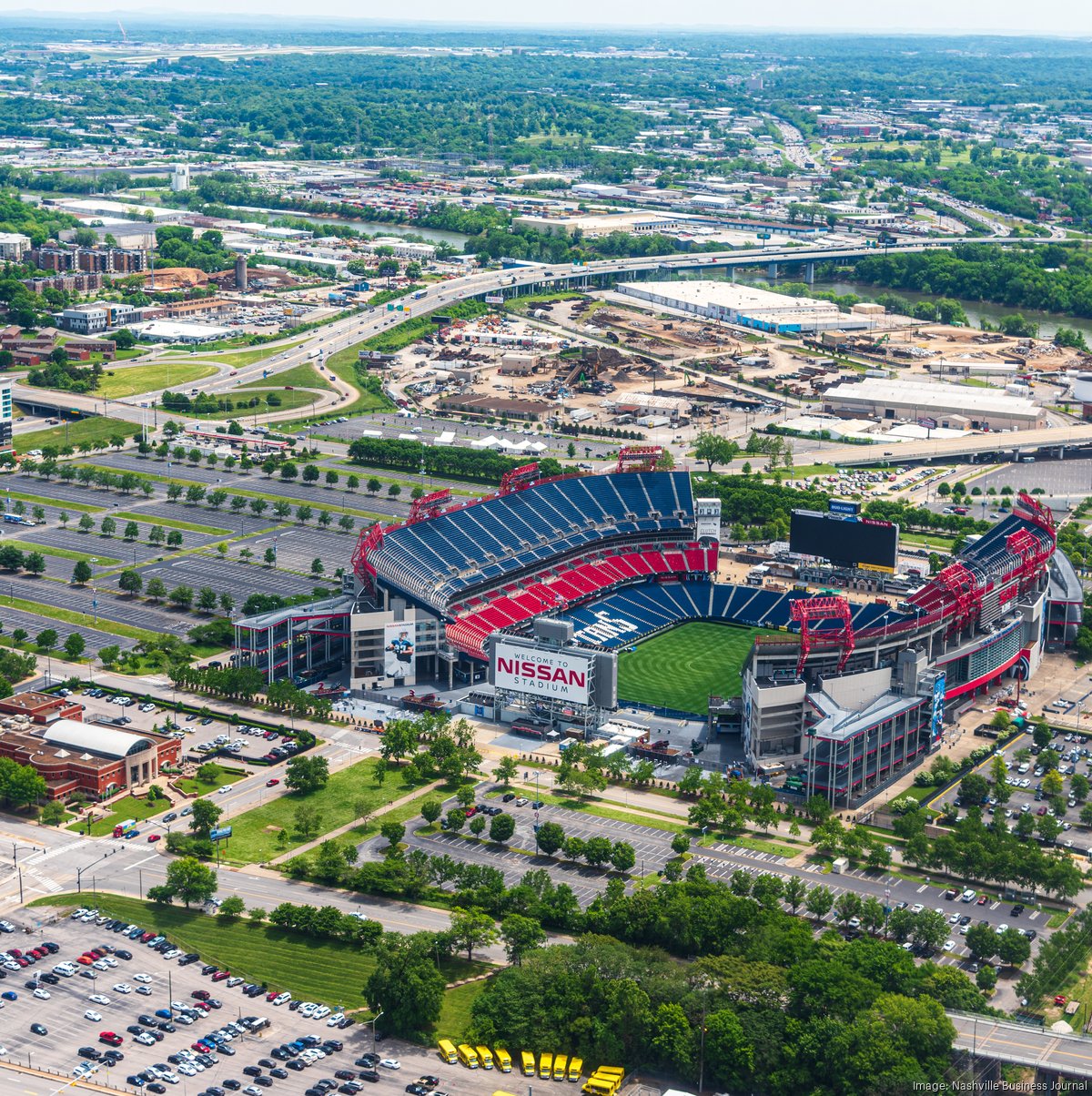 Tennessee Titans, Nashville mayor unveil details of $2.1B stadium deal