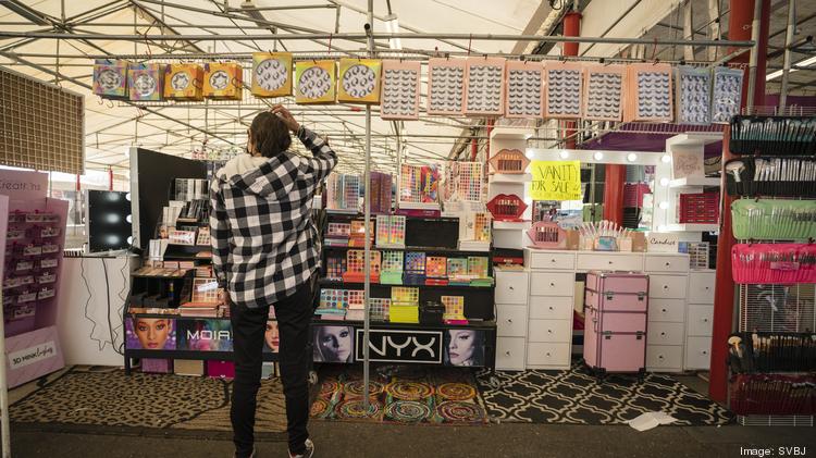 are dogs allowed at the san jose flea market