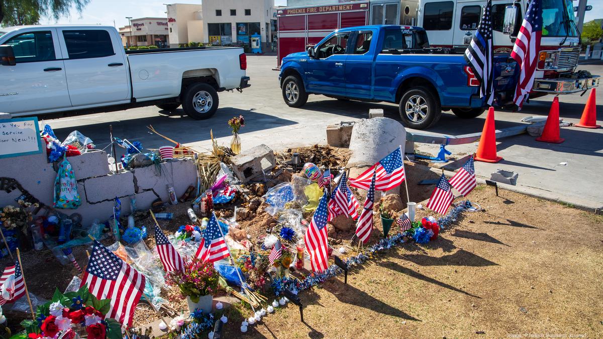 Funeral procession for Phoenix Police officer Ginarro New Phoenix