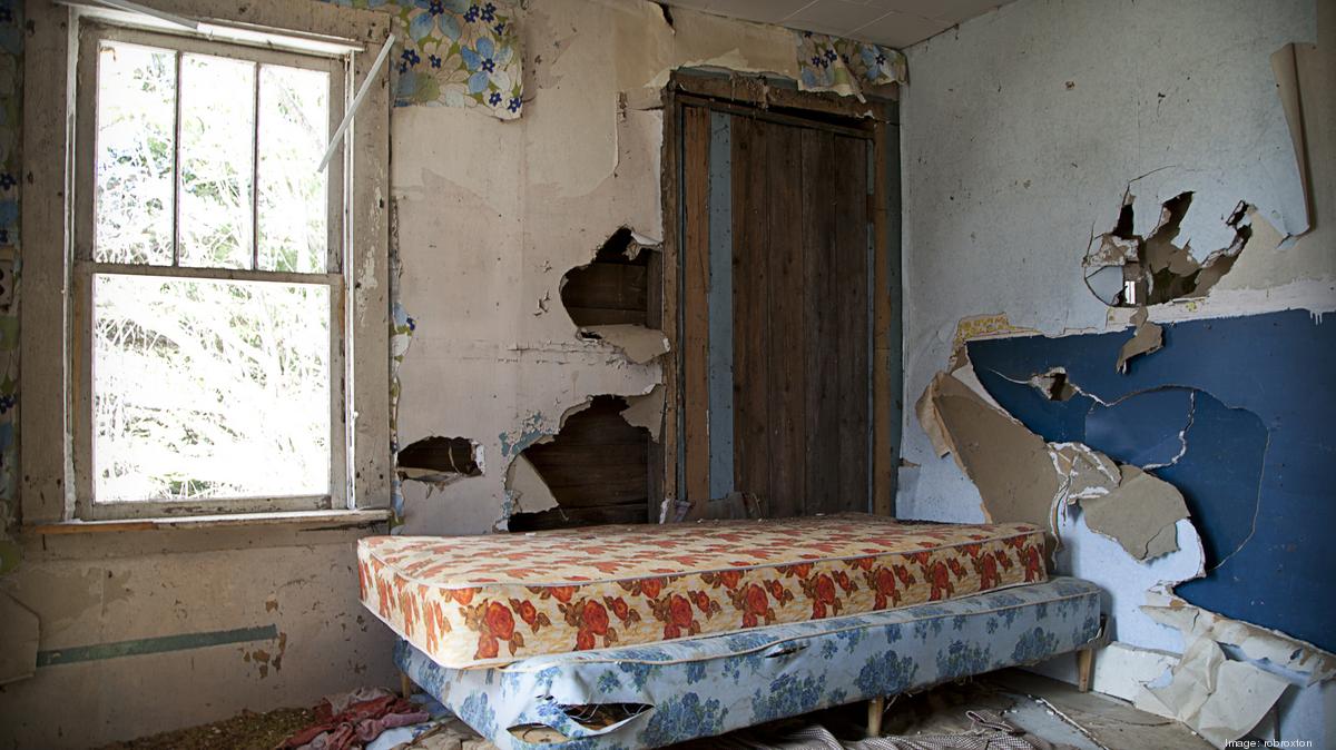 Florida distressed real estate buyer shares how firm wins business and