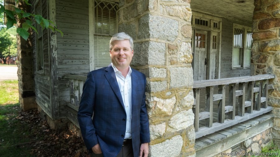 2021 40 Under 40 Awards: Stewart Patch with Dogwood State Bank ...