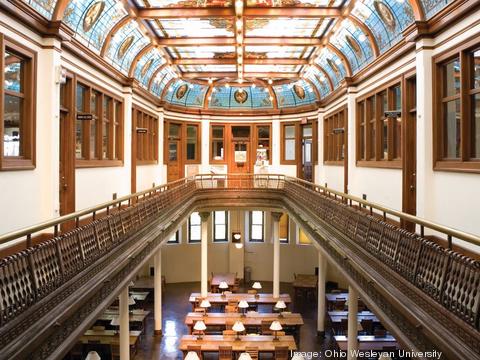 slocum-hall-at-ohio-wesleyan-university-