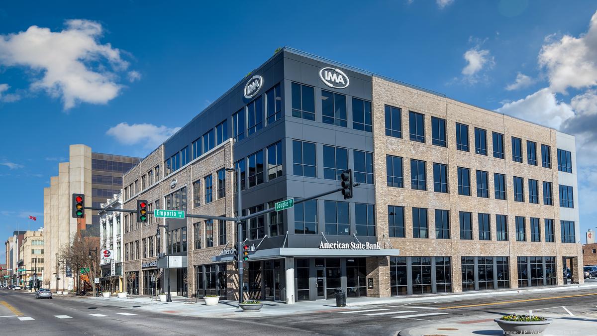 Deals of the Year 430 Redevelopment draws big leases in downtown