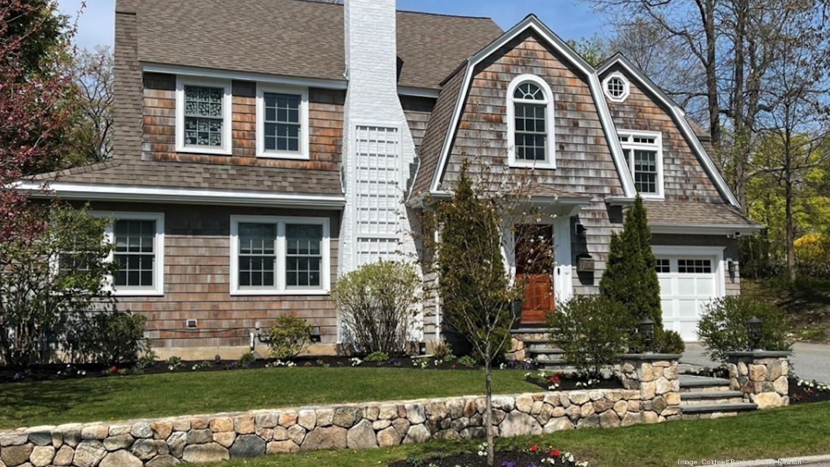 Residential real estate in Boston area 50 homes that sold for 200K or