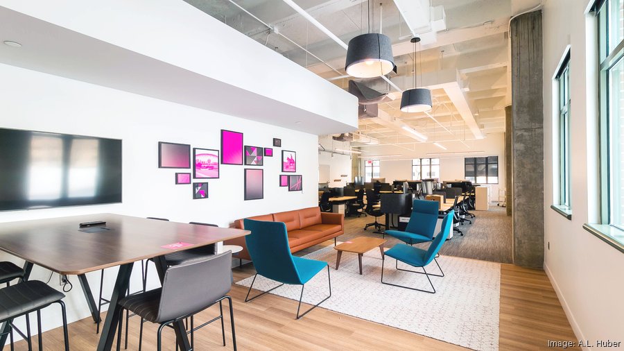 2021 Capstone Awards Office — TMobile corporate interiors 6360