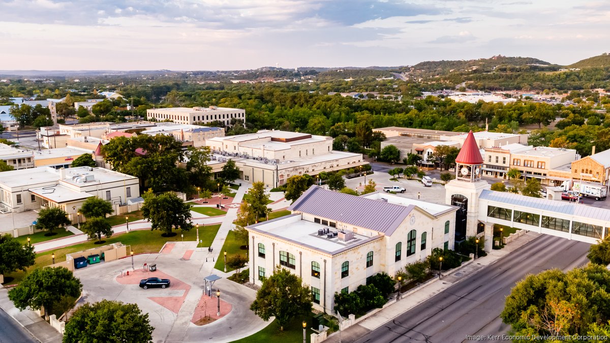 Concrete manufacturer anchors 40M HQ in Kerrville San Antonio