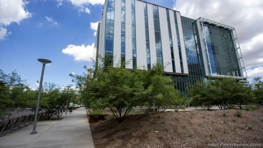 Creighton S New Phoenix Medical Campus Welcomes First Students   Creighton34*900xx5472 3078 0 285 