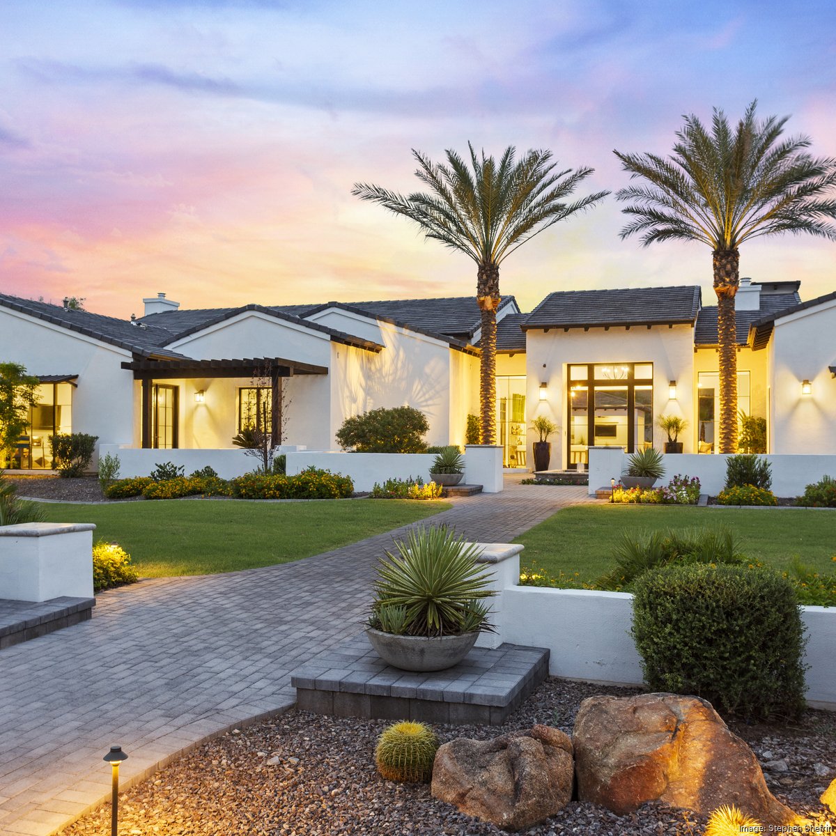 Baseball stars selling pricey and posh Arizona mansions