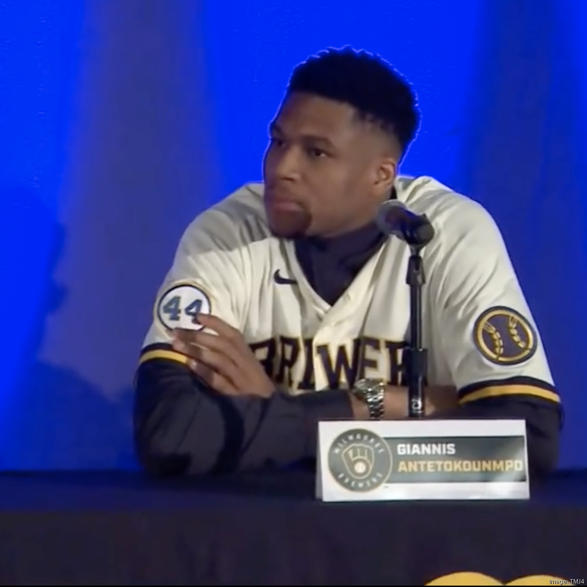 Giannis Antetokounmpo announces ownership stake in Milwaukee Brewers