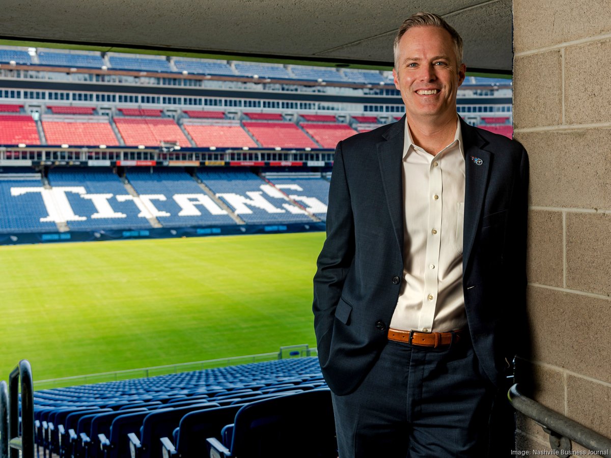 Tennessee Titans select construction manager for $2.1B domed stadium -  Nashville Business Journal