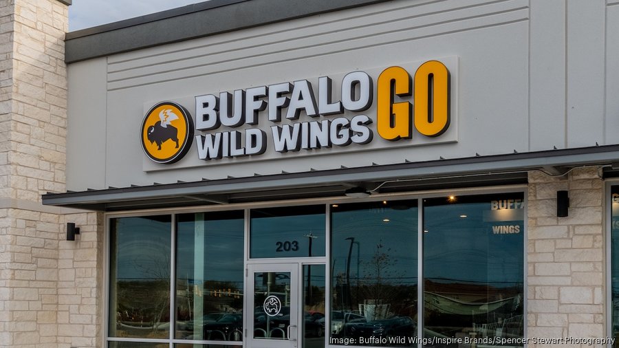 Buffalo Wild Wings Go nears opening on Milwaukee's east side Quick