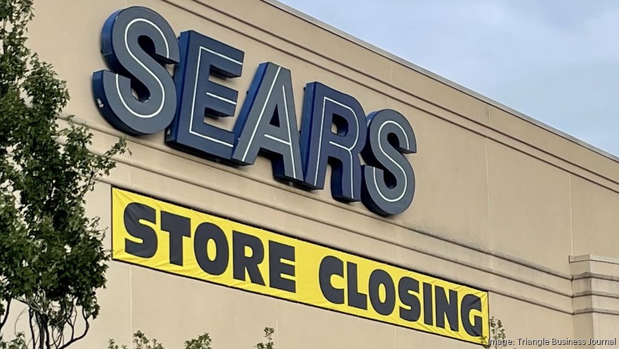 Sears Closes Its Last Store In Illinois