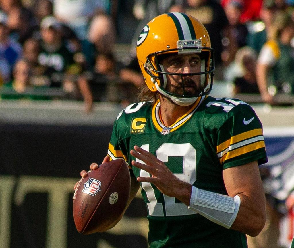 Photo: Packers vs Saints in the NFL opening game at TIAA Bank Field in  Jacksonville, Florida. - JAP20210912002 