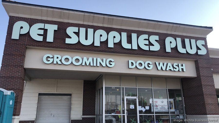 Pet Supplies Plus is headed to west Wichita in former Tad s Locker