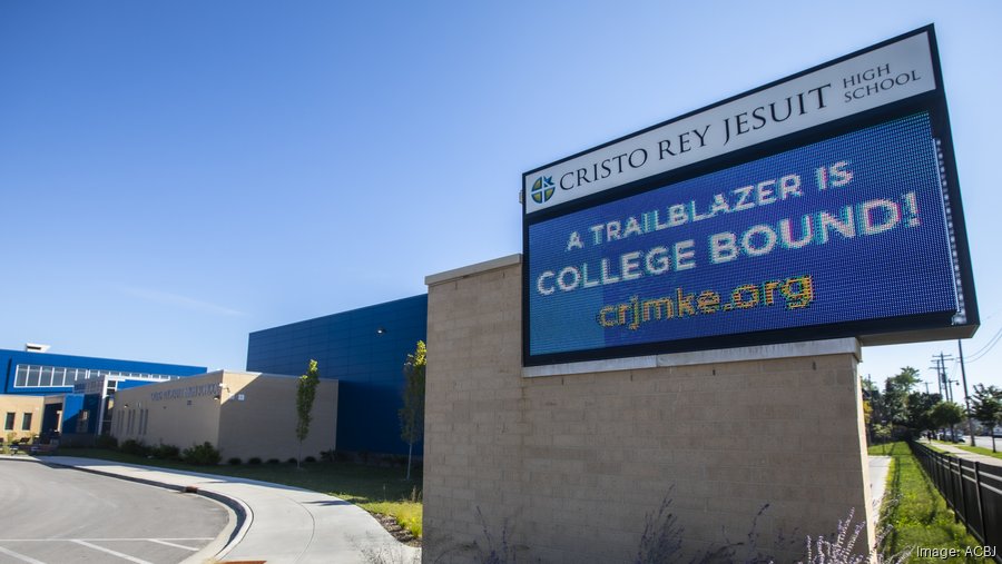 Cristo Rey High School eyes former Advance Auto for expansion ...