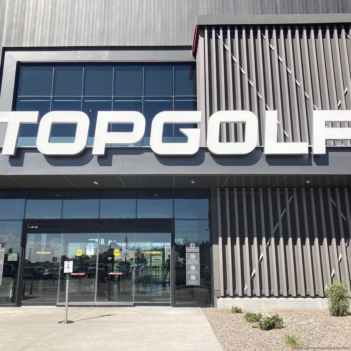 Topgolf Taps Into New Region - Foodservice Equipment Reports Magazine