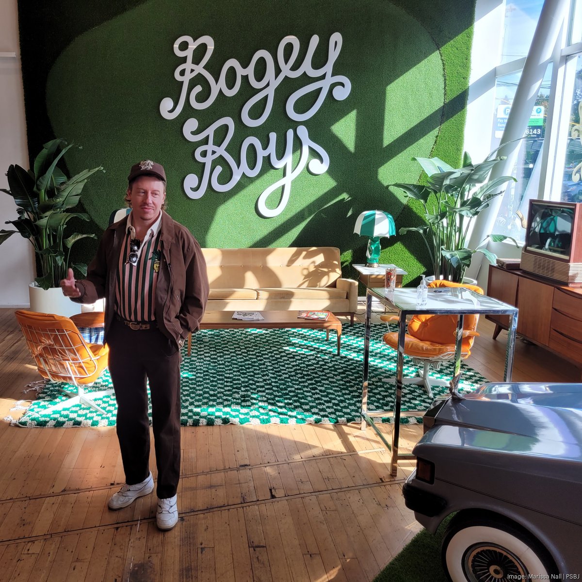 Macklemore opens new golf apparel shop in Seattle, offers Seahawks  prediction