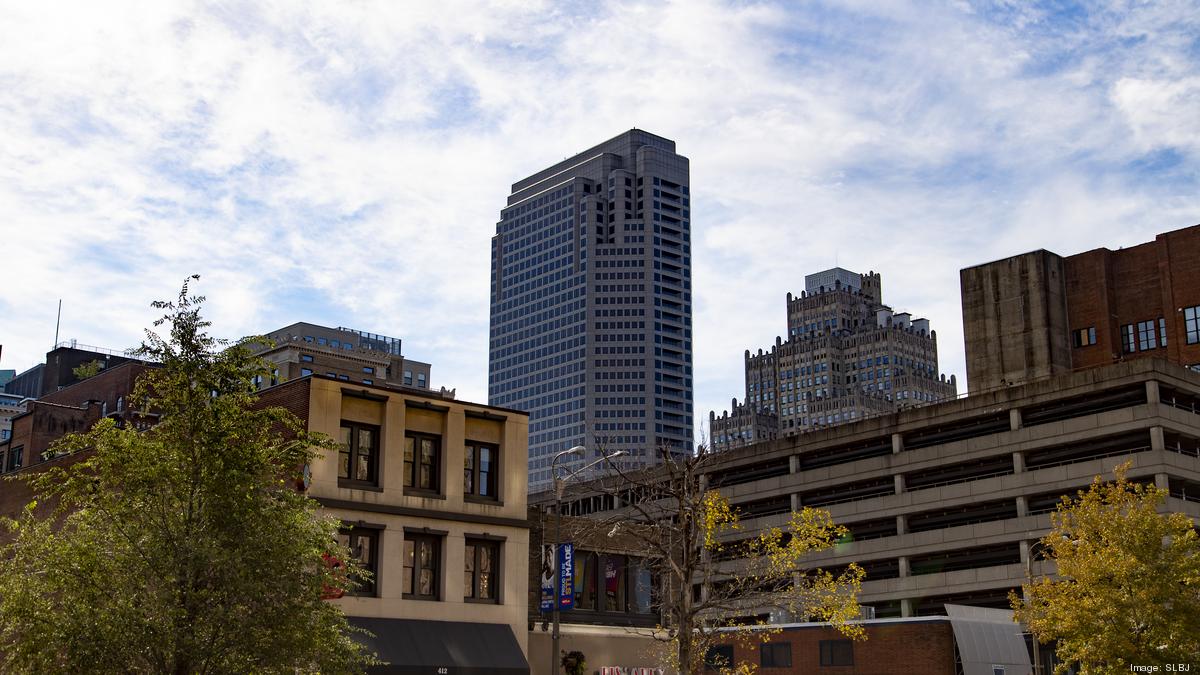 AT&T tower sells for fraction of previous $200M sale price - St. Louis ...