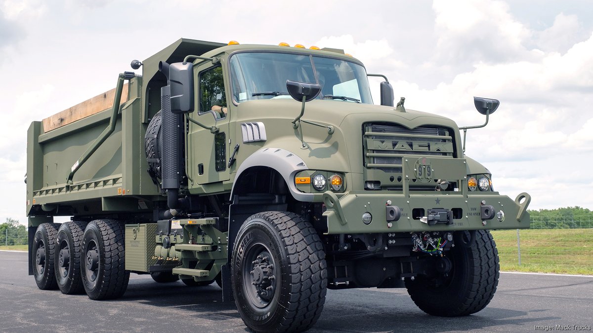 mack-defense-army-dump-truck*