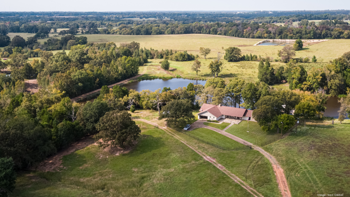 Texas ranch listed at $15.5 million has direct airport access - Dallas ...