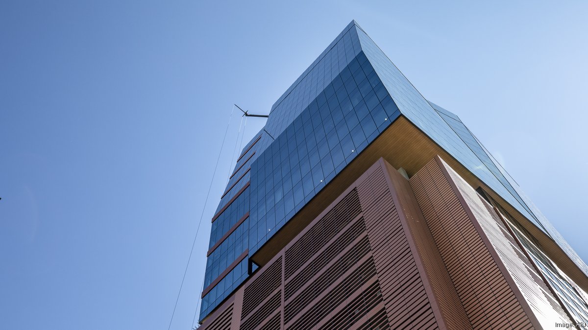 Downtown Austin's 405 Colorado tower sells for $151M