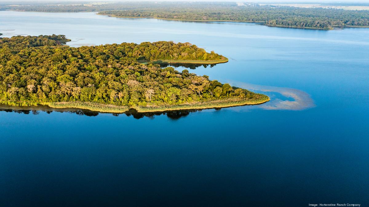 Fairfield property with Texas' largest private lake for sale for 110