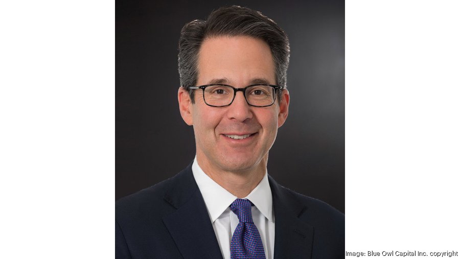 Blue Owl Capital buying Oak Street Real Estate Capital for 950 million New York Business Journal