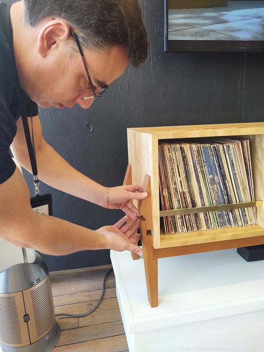 Jeremy Kamiya Record Stand Demonstration