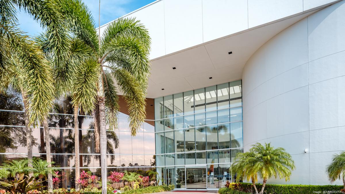 Firm of Shlomo Chelminsky sells Village Executive Offices in West Palm