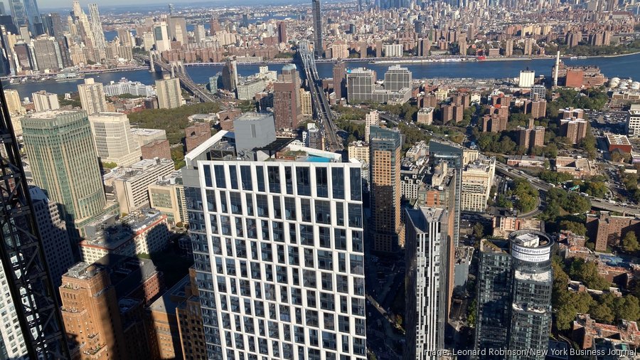 9 Dekalb Avenue Brooklyns Only Supertall Building Officially Tops