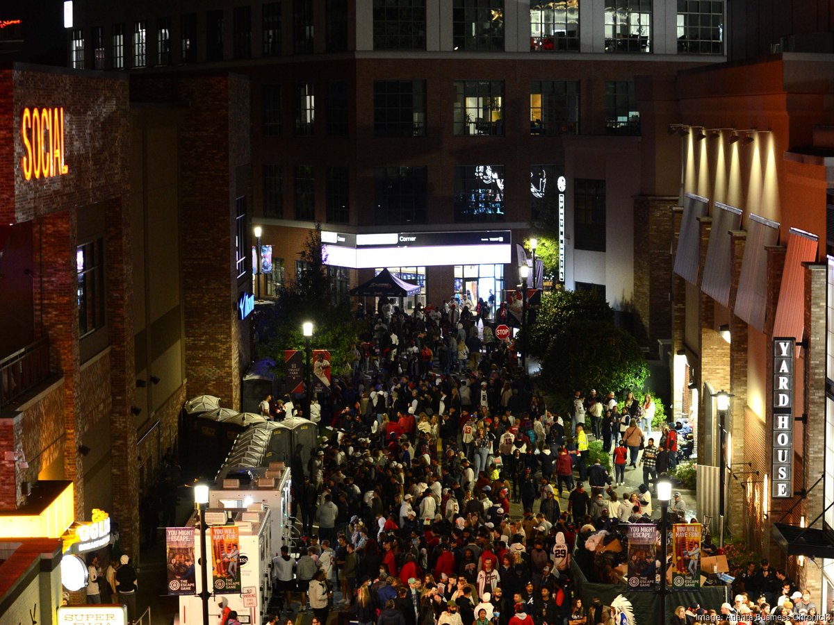 Atlanta Braves fans pack the streets of Atlanta and Cobb for