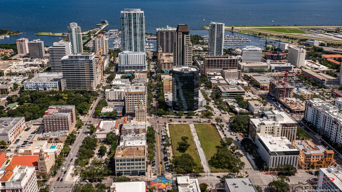 Red Apple secures 250M construction loan for 400 Central tower in