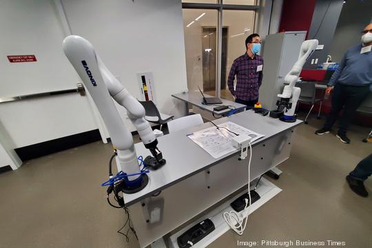 Carnegie Mellon University celebrates opening of new AI Maker Space