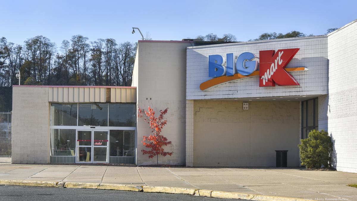 Rotterdam signs lease to move town offices to Via Port shopping center